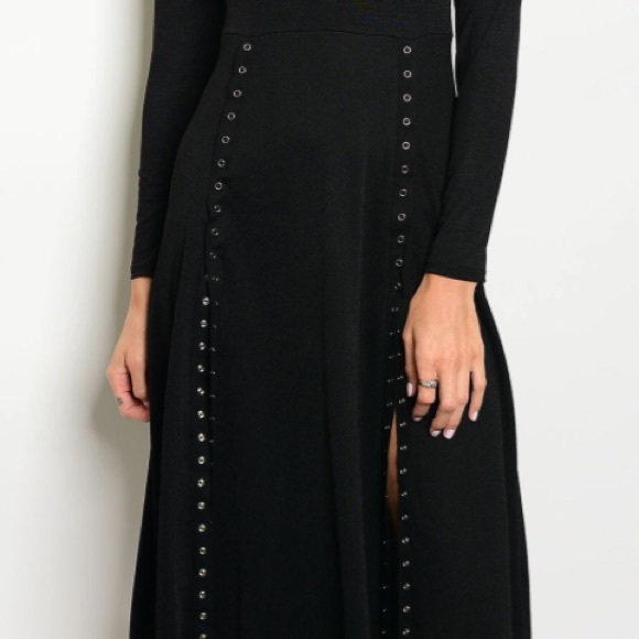 “MELINA” SNAP CLOSURE DRESS - Picture 2 of 2